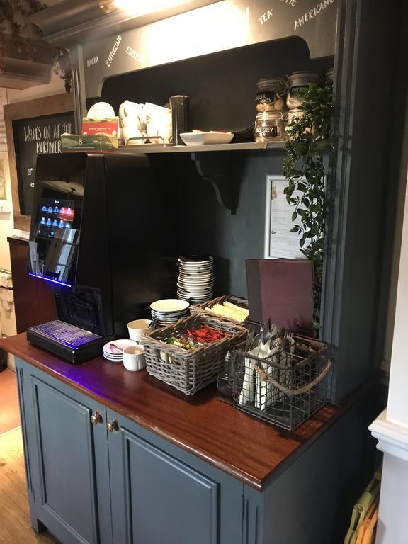 The Mortimer Arms (adults Only)