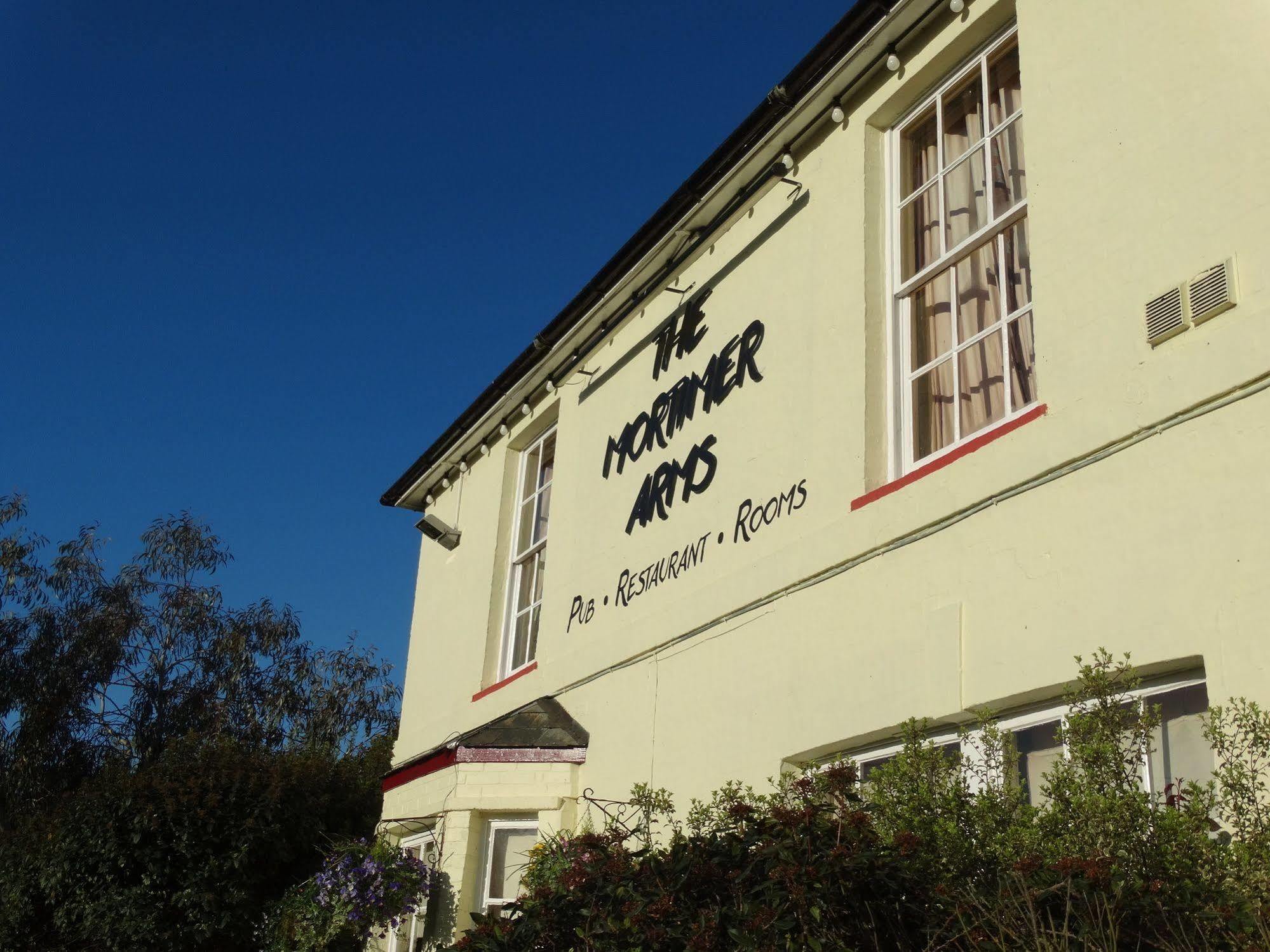 Мини-отель The Mortimer Arms (adults Only)