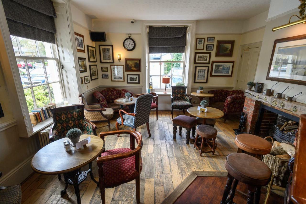 Мини-отель The Mortimer Arms (adults Only) Ромси